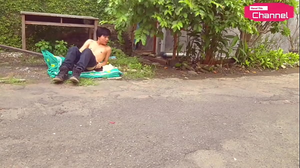 [hansel Thio Channel] Public Nude – I Strip For Practice Casting Adult Magazine Photo Shoot Job At Downtown Garden Part 2