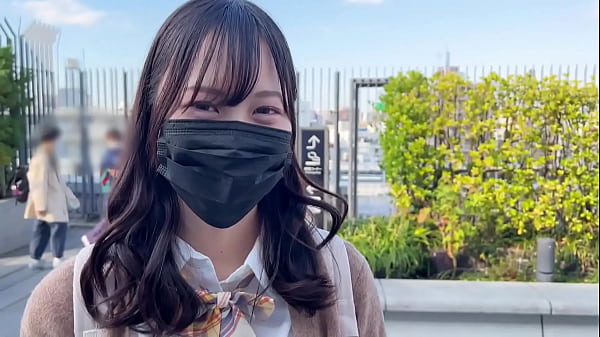 あかね(18)/普段は控えめな女の子だけどエッチには興味深々！？ちょっぴりMな清楚系J